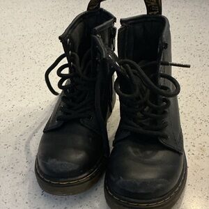 Dr. Martens Black Leather Combat Boots Airwair